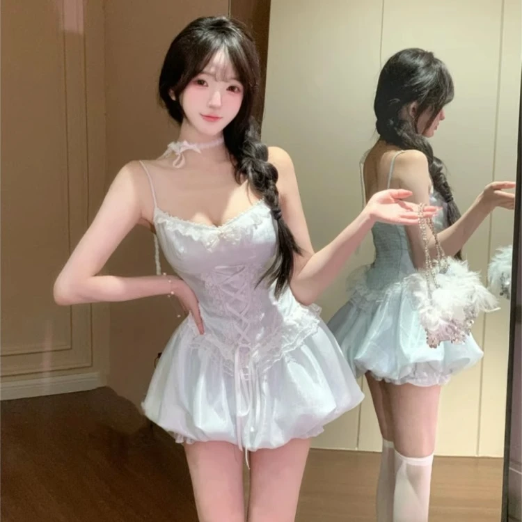 春季新款收腰显瘦公主纯欲风显瘦蓬蓬吊带连衣裙-1