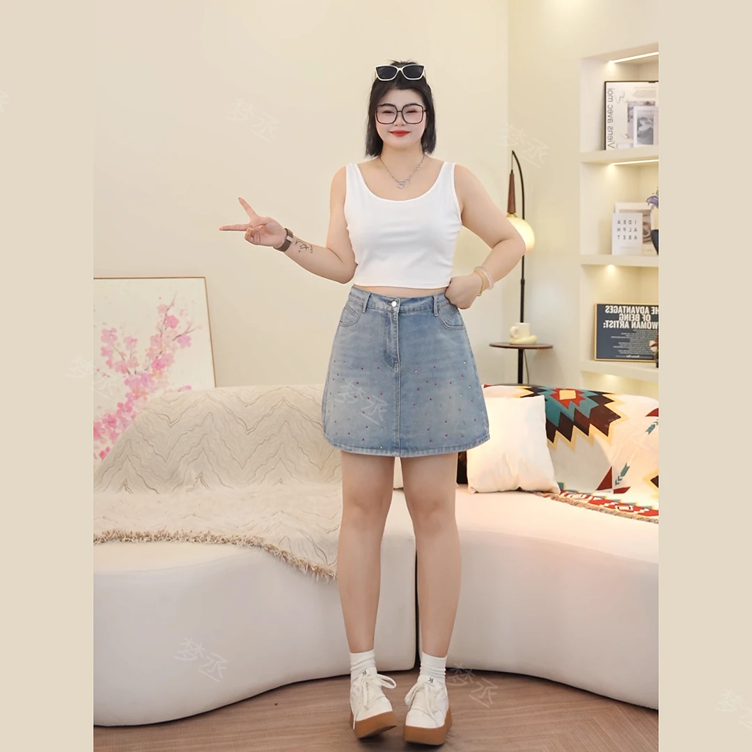 【璀璨】大码女装镶钻高级感短裙女气质显瘦小众百搭牛仔半身裙