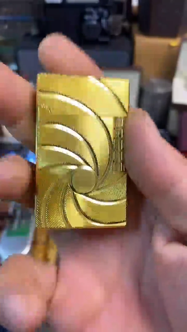 瓷片闪购商品，如图所示