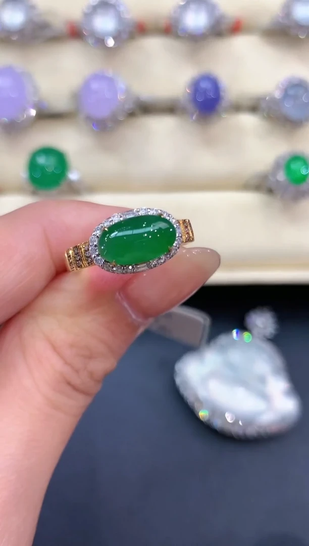 翡翠戒指18K金镶嵌a122