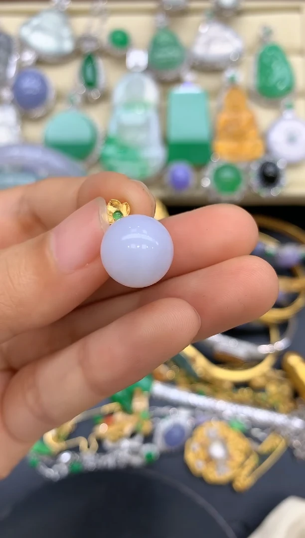 翡翠18K金镶嵌颈饰236-中国好珍宝