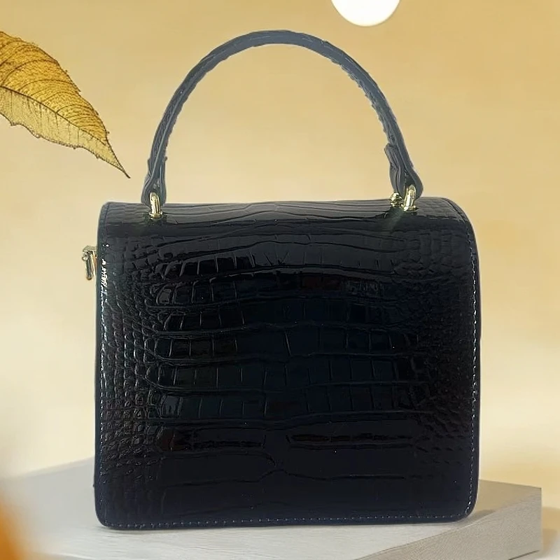 【CHENGFENG定制】轻奢气质百搭女士信封包Z7536黑色