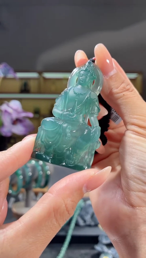 吊坠(不含链)未镶嵌翡翠观音