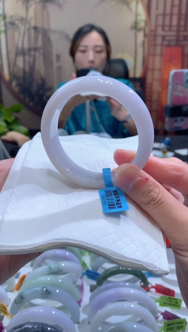 未镶嵌手镯翡翠000053143