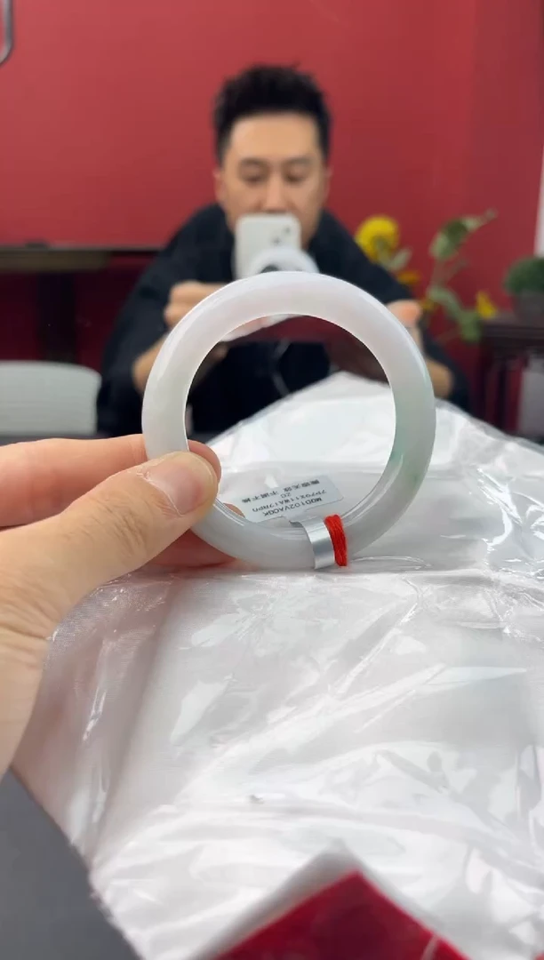 未镶嵌手镯翡翠1252