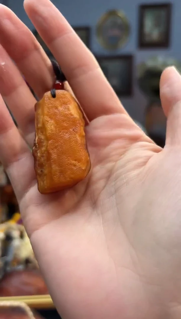 琥珀颈饰未镶嵌吊坠