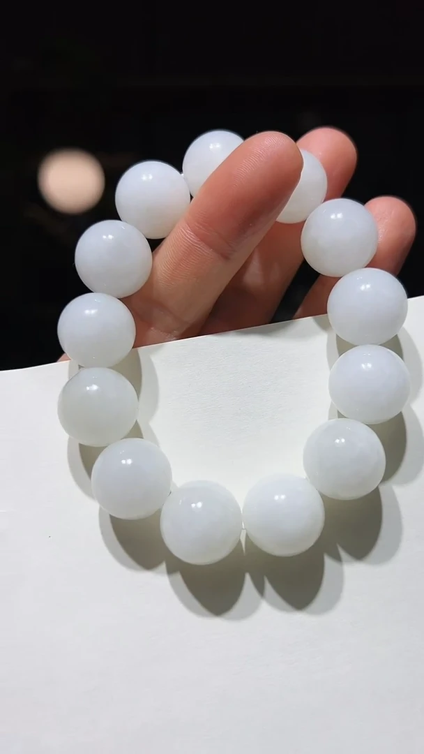 【闪购商品】和田玉手串未镶嵌16+圆珠