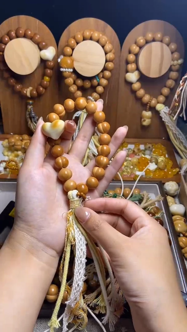 手串猴头核桃叻*粒全品光面柯基爱心奶油流苏