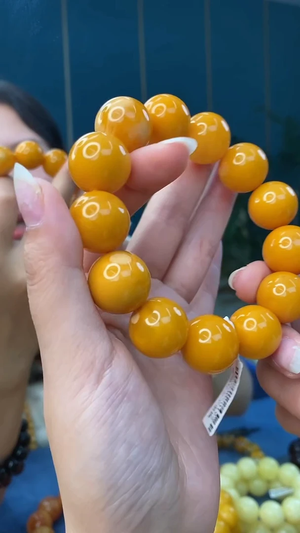 裸石琥珀未镶嵌1/4多样性发其一32