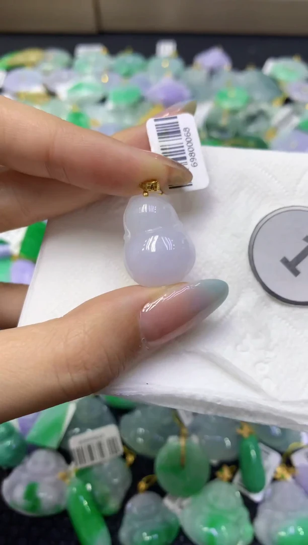 颈饰未镶嵌翡翠天然缅甸翡翠A货