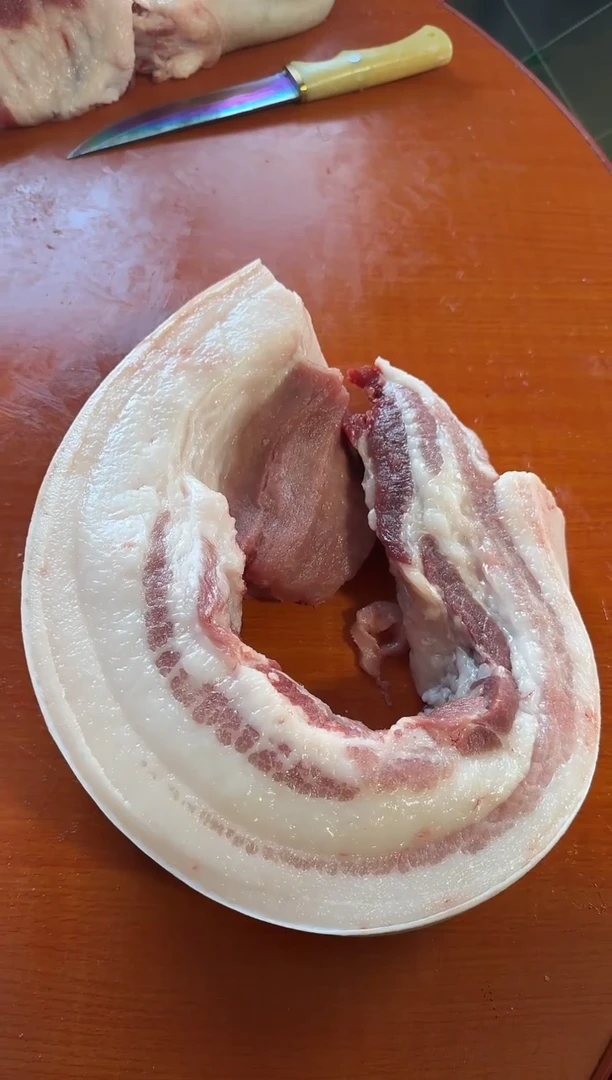 中国大陆180食用农产品平**福猪五花肉平安幸福3.19