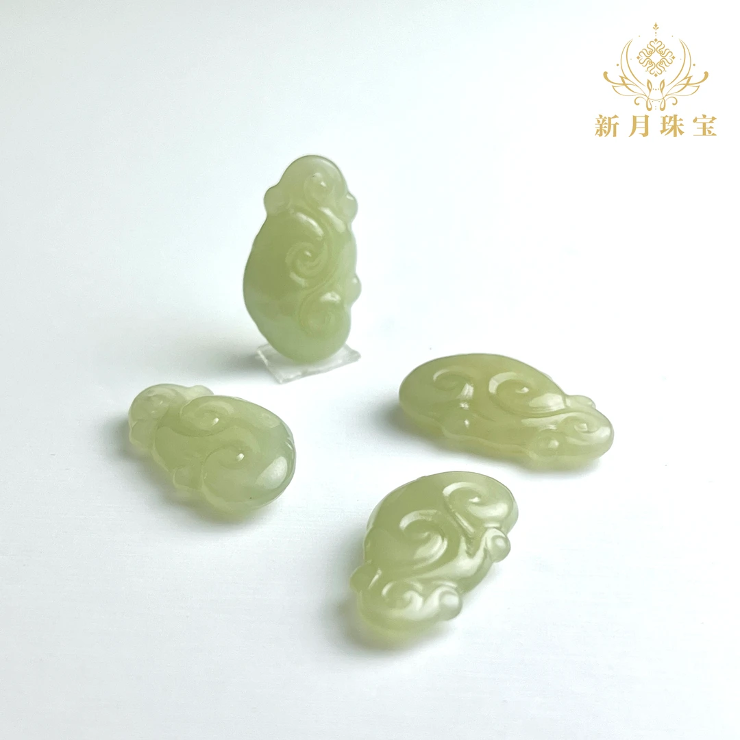 和田玉碧水沁冰种如意吊坠-多样性发一