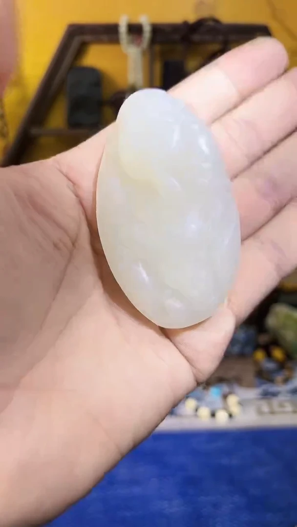 【闪购商品】和田玉挂件未镶嵌和田 米神把件（飞铃文玩）