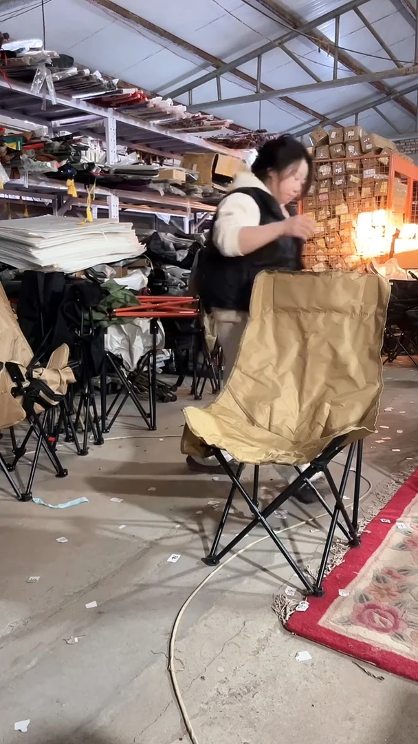 铁高背月亮椅 颜色随机