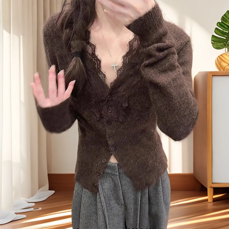 蕾丝花边V领针织打底衫女秋冬款洋气内搭小衫高级感减龄漂亮上衣