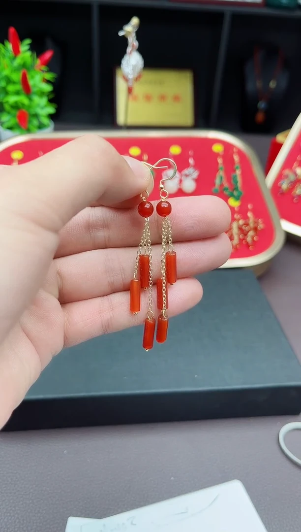 【闪购商品】南红玛瑙耳饰银S925镶嵌704000