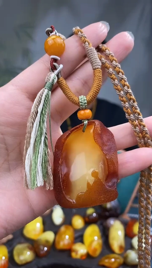 裸石琥珀未镶嵌 全国 包邮