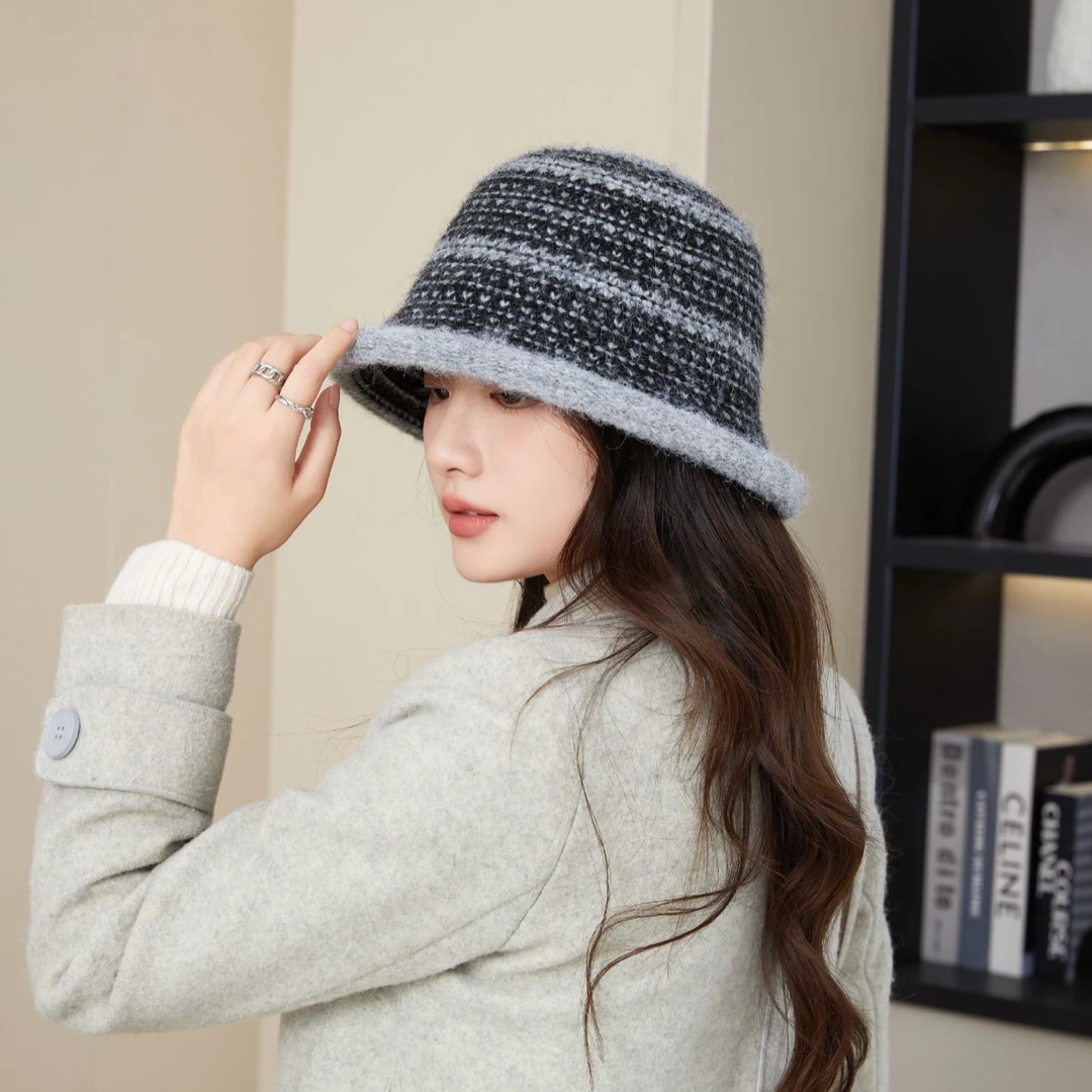 翘边毛绒渔夫帽子女加厚保暖护耳水桶帽2025彩色纹盆帽百搭显脸小