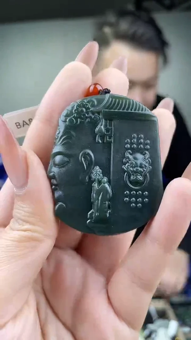 颈饰未镶嵌和田玉1