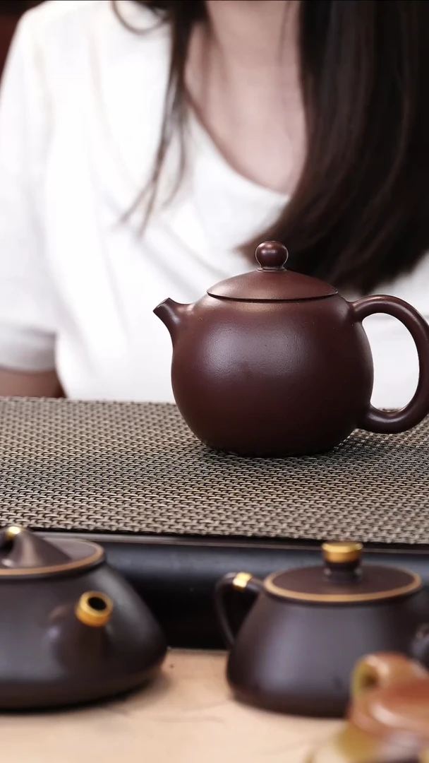 茶壶紫砂紫朱泥超精工鱼嘴西施160cc