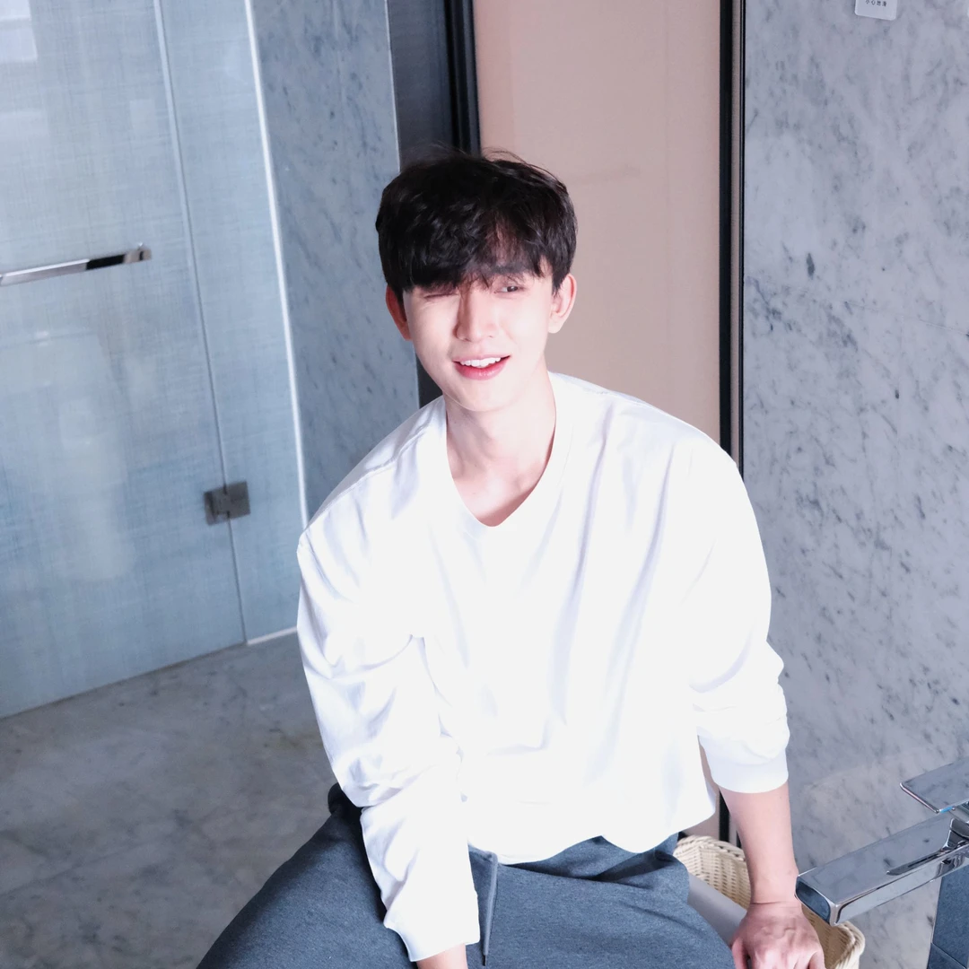 【李阿壹专属】重磅纯棉圆领长袖休闲宽松短袖黑白百搭男女同款