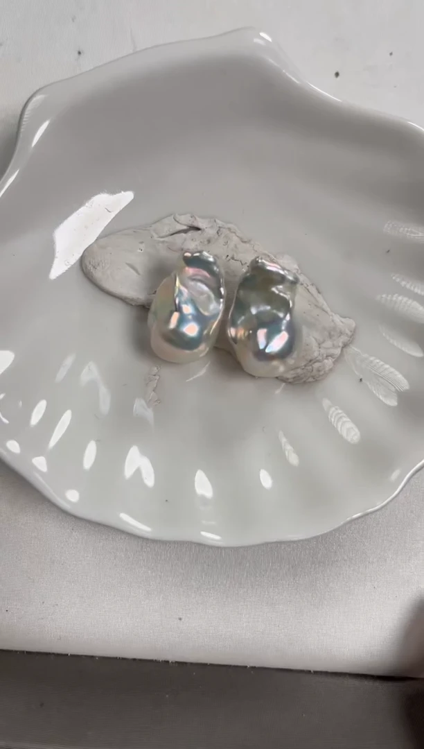 【闪购商品】淡水珍珠耳钉银S925镶嵌巴洛克耳钉