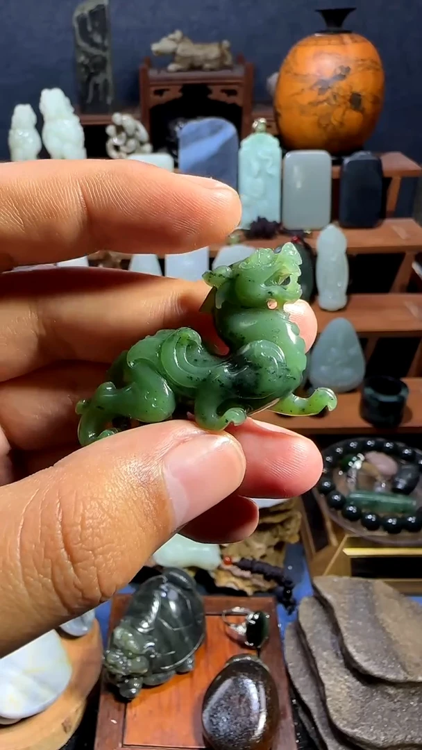 颈饰未镶嵌和田玉阿*1