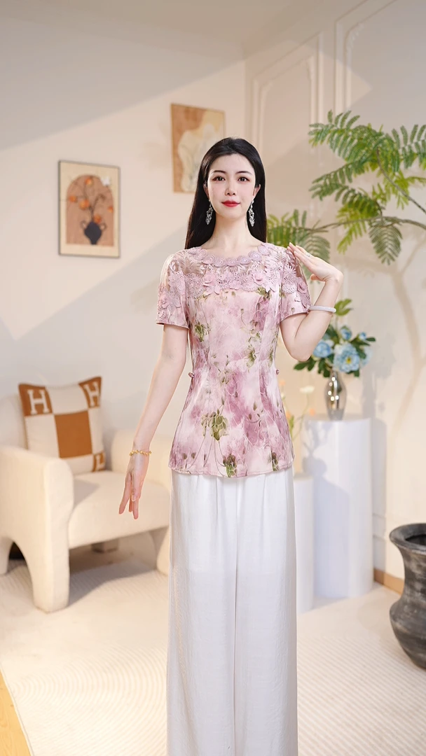 【上衣+裤子】夏季轻奢精致两件套女时尚洋气复古显瘦套装LC893