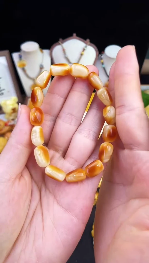 琥珀未镶嵌珠宝奇石柒月
