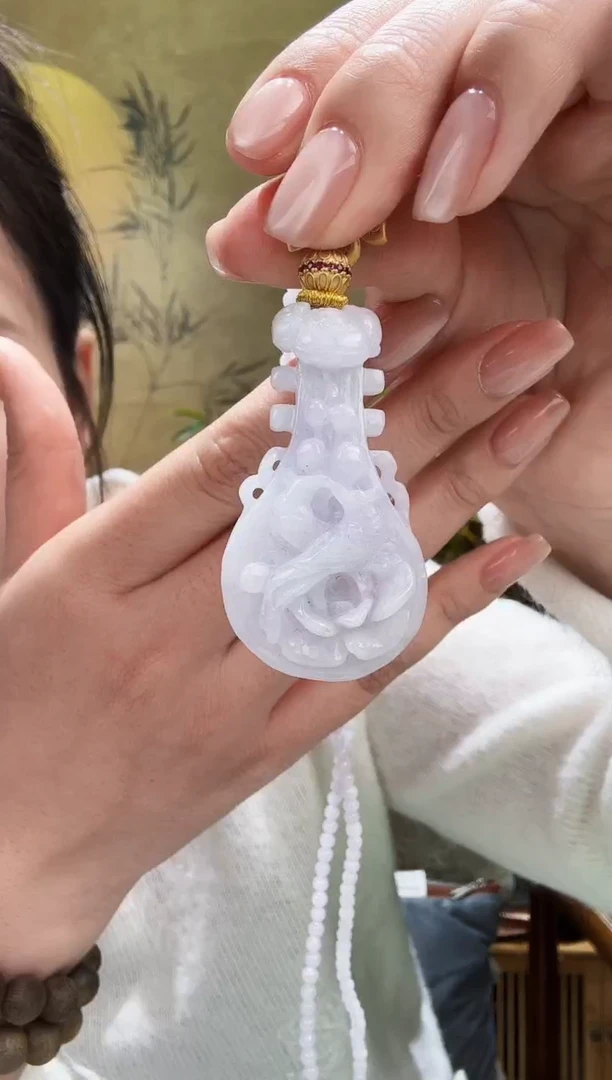 颈饰未镶嵌翡翠吊坠