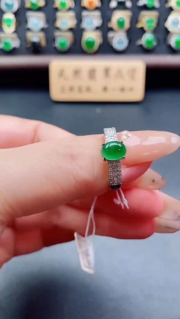 银S925镶嵌戒指翡翠1