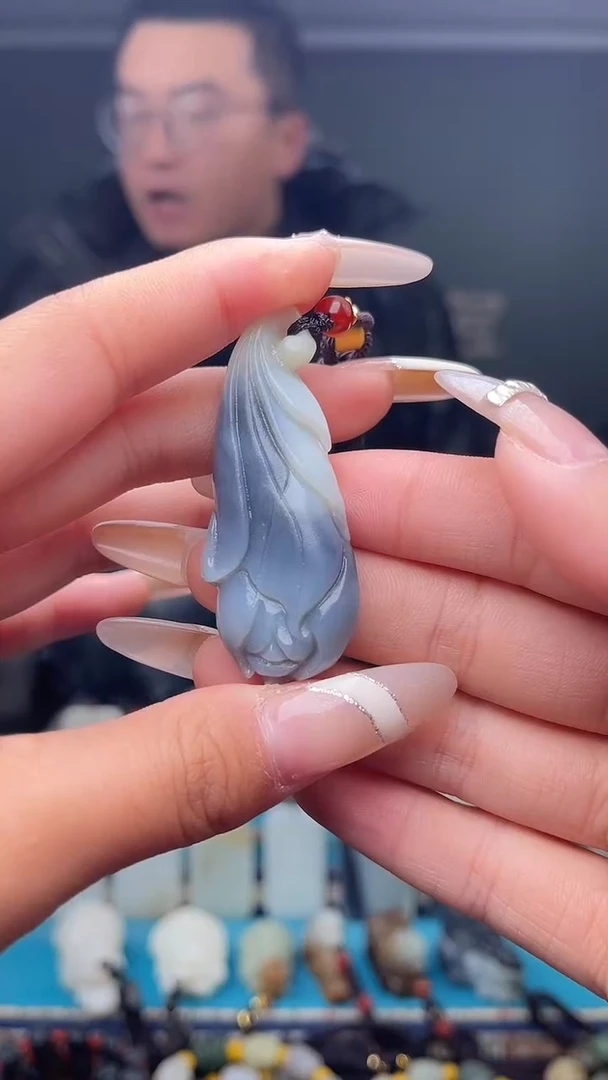 未镶嵌和田玉挂件1