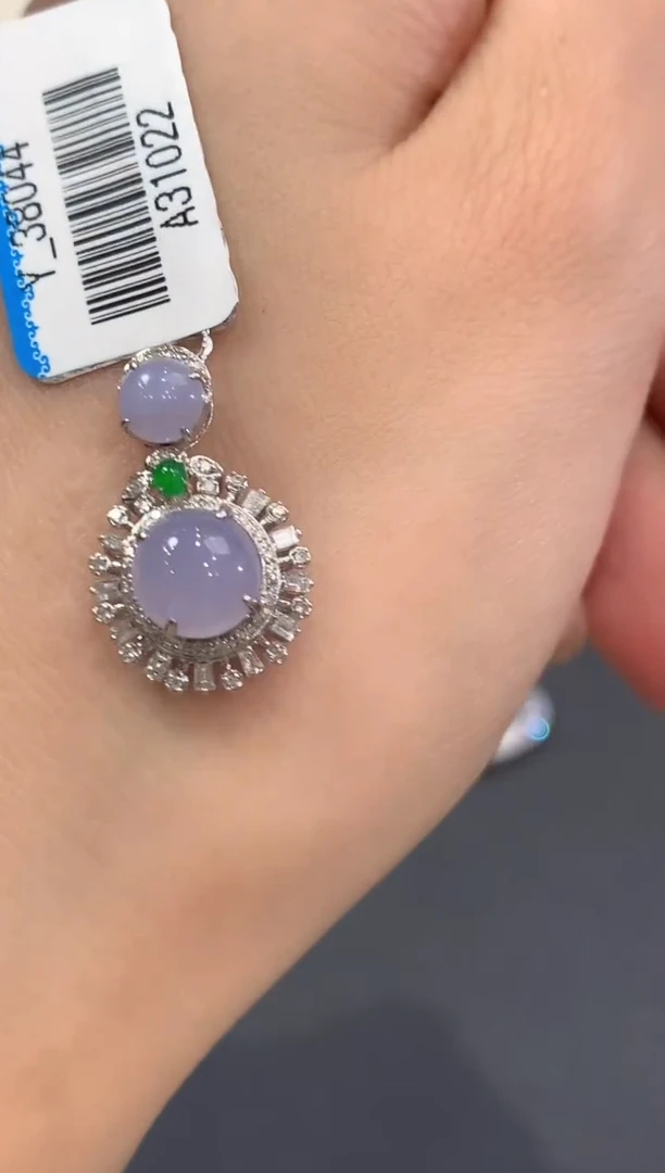 吊坠(不含链)18K金镶嵌翡翠a102紫货有色差