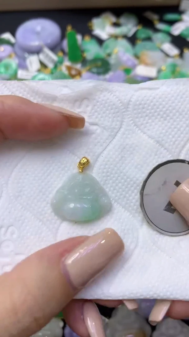 颈饰未镶嵌翡翠天然缅甸翡翠A货