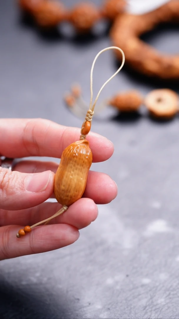 【闪购商品】橄榄核吊坠橄榄核