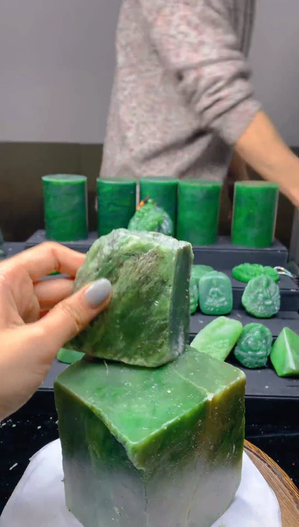 未镶嵌和田玉珠宝半成品1