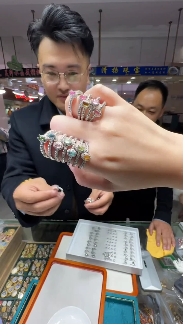 未镶嵌戒指碧玺多样性发一件 526