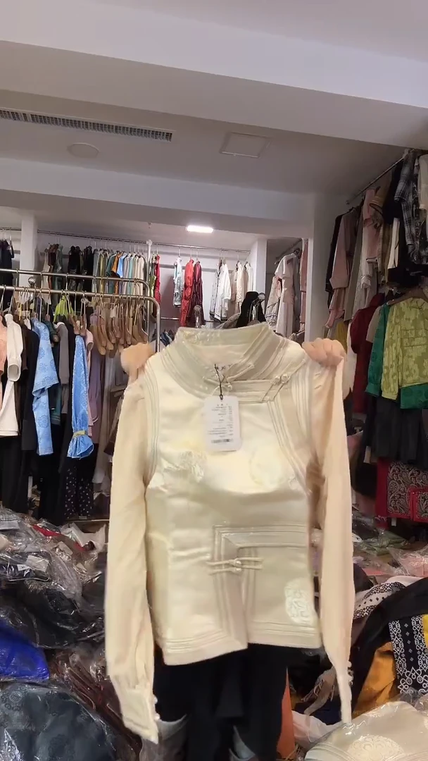 纱袖 马甲 L码  105-115斤