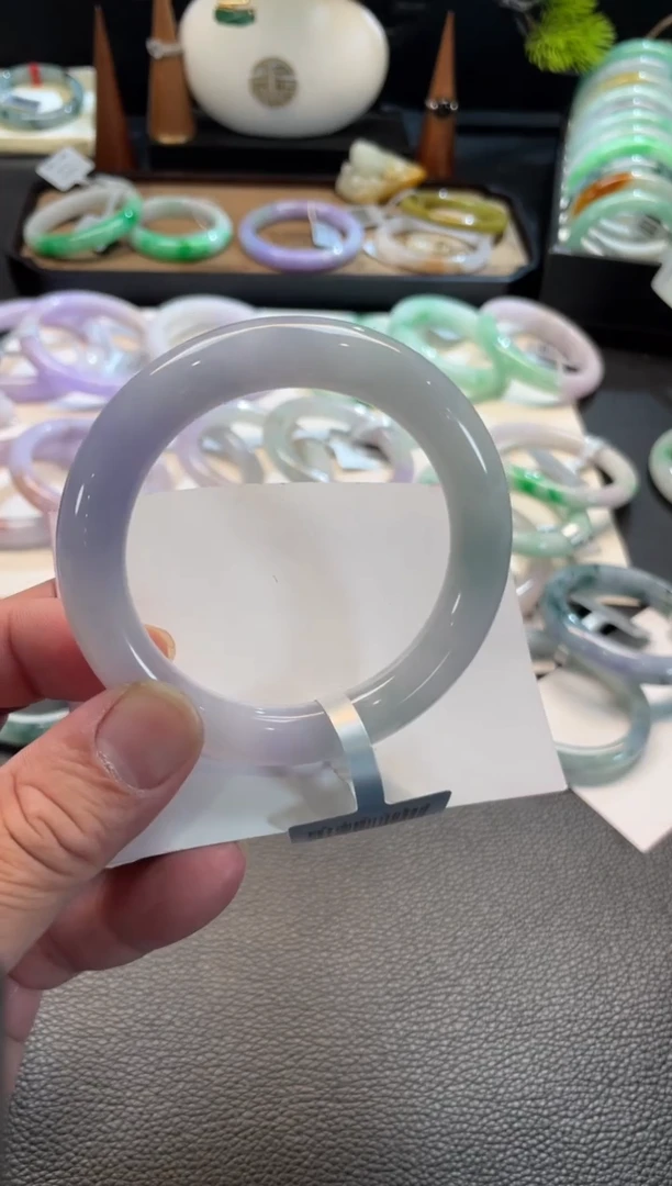 未镶嵌手镯翡翠127号 56圆条