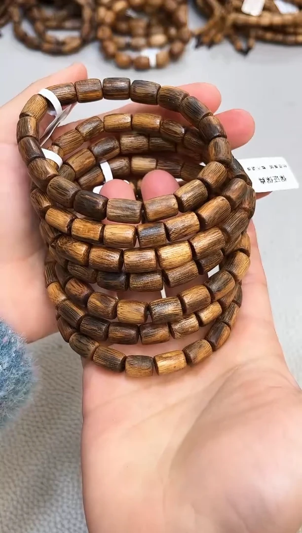 沉香手串棋楠红金猊随型单圈手串多样性发其一