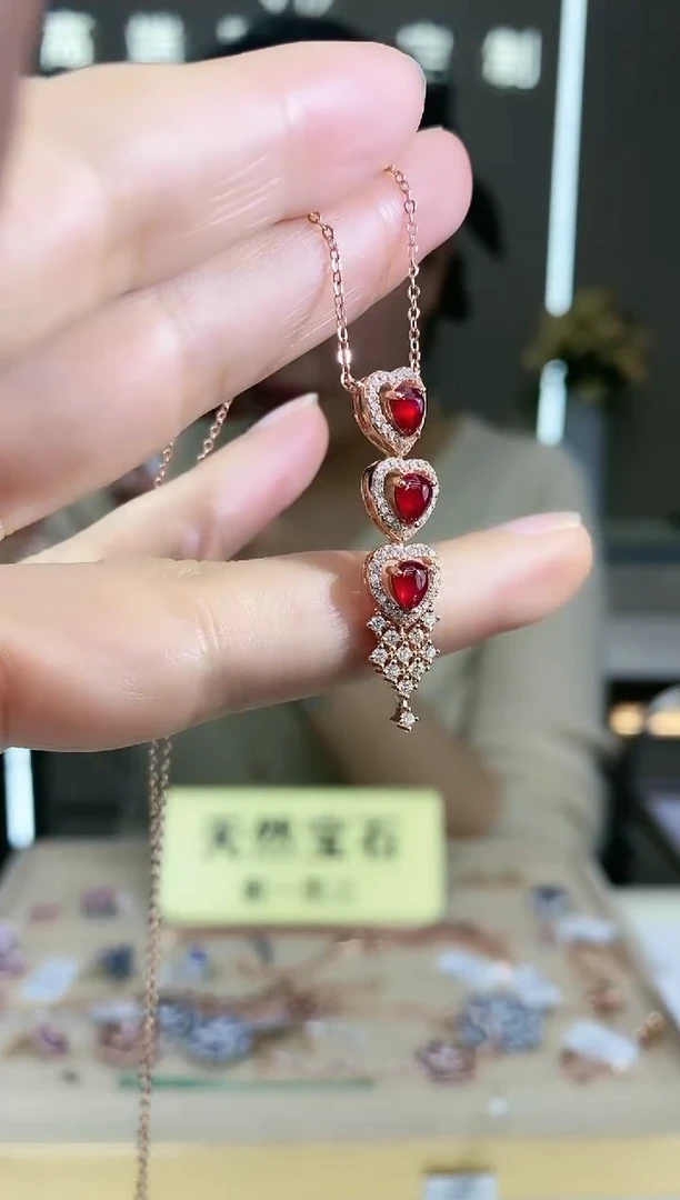 【闪购商品】红宝石颈饰银S925镶嵌颈饰
