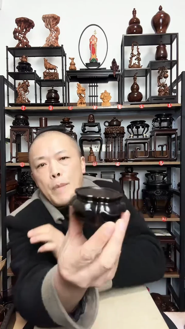 紫砂底座木内径5.5高3.5