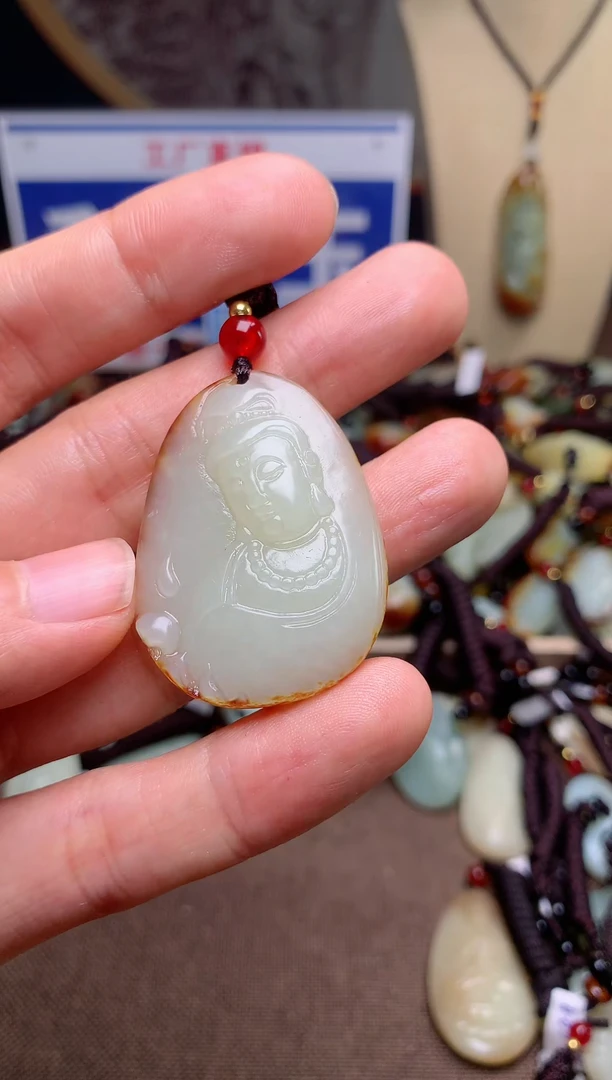 【闪购商品】和田玉颈饰未镶嵌1