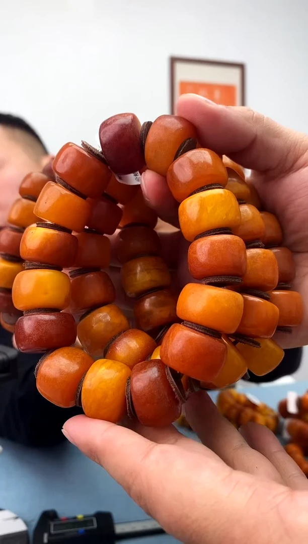 【闪购商品】蜜蜡珠宝奇石未镶嵌假一罚十，多样性发一件永久包退