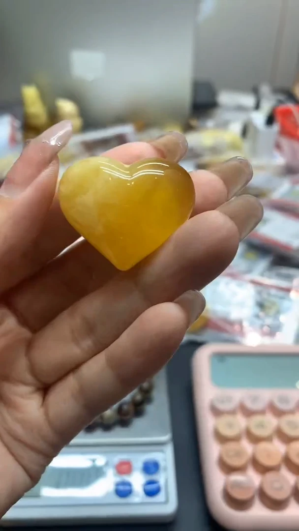未镶嵌琥珀珠宝奇石2402