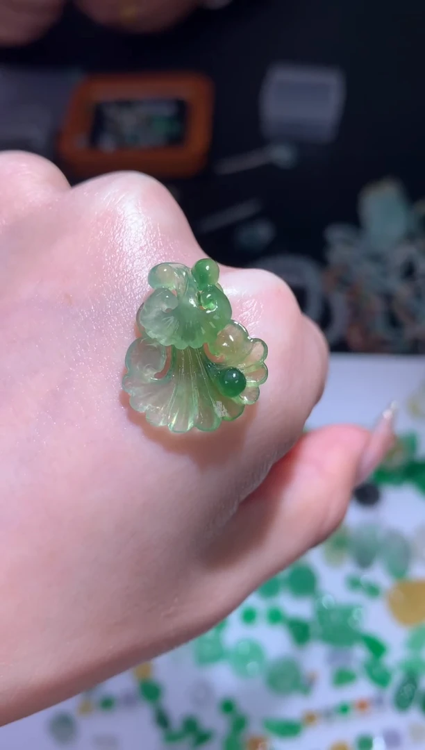 未镶嵌定制翡翠银杏叶