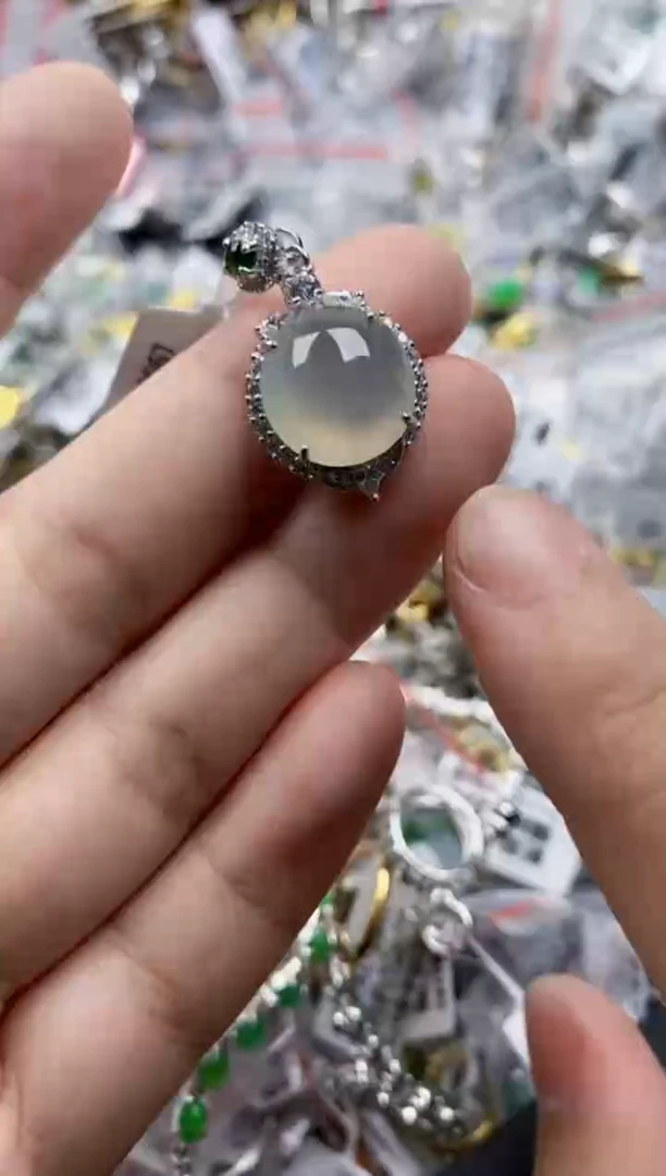 翡翠戒指银S925镶嵌777    2