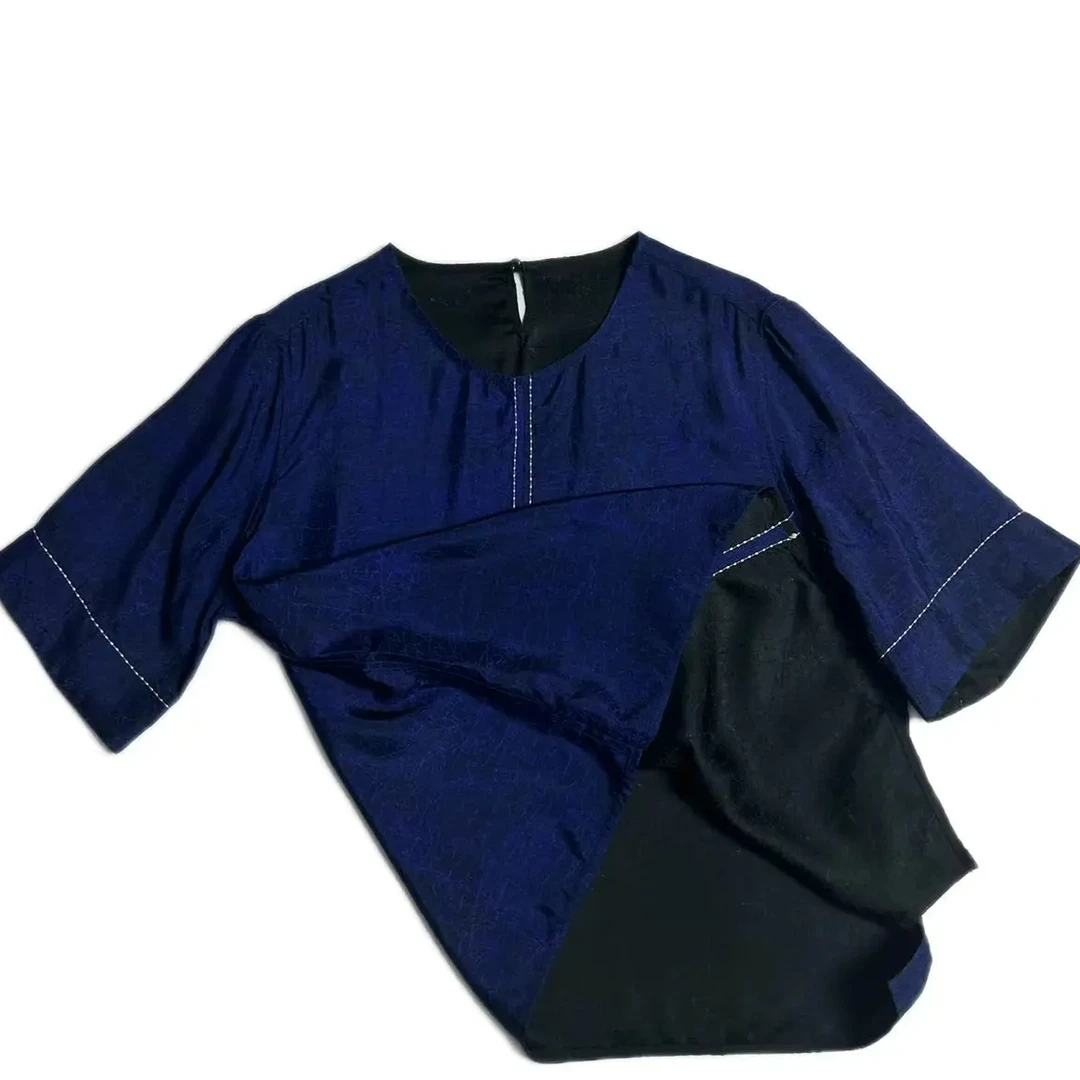 【龟裂纹】 新款高品质明线设计龟纹圆领纯色正肩气质上衣0416