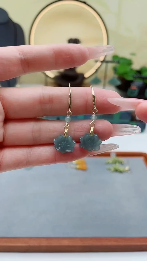 未镶嵌翡翠耳饰00翡翠莲花