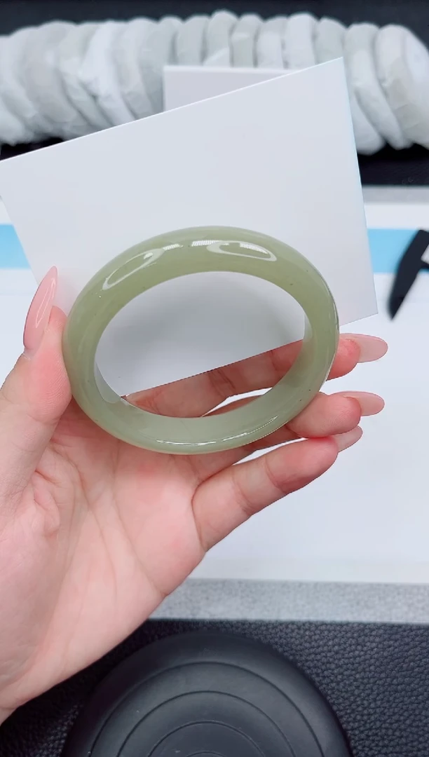 石英质玉手镯未镶嵌94-58.2